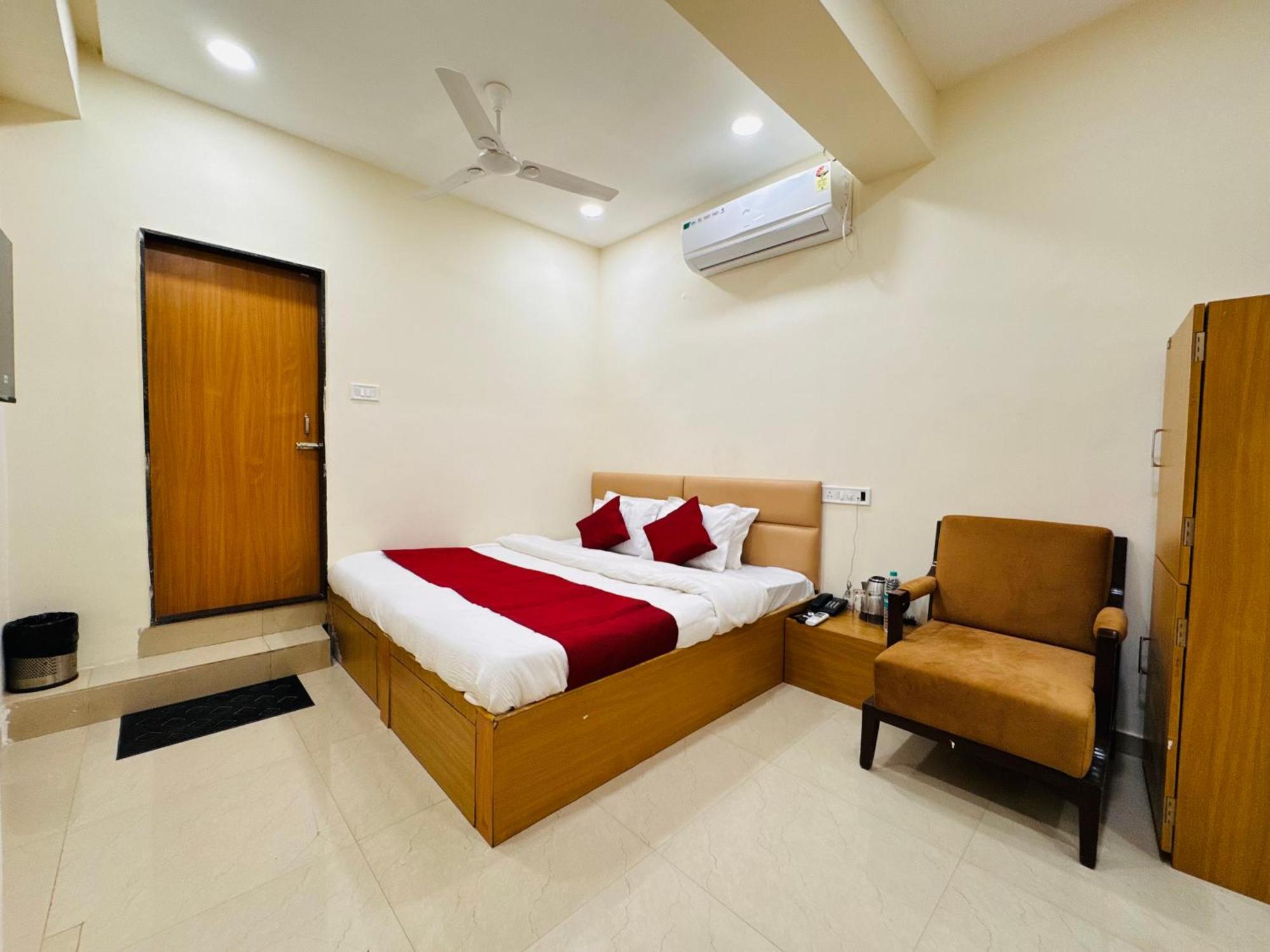 Hotel Shivlok Ujjain Exterior photo